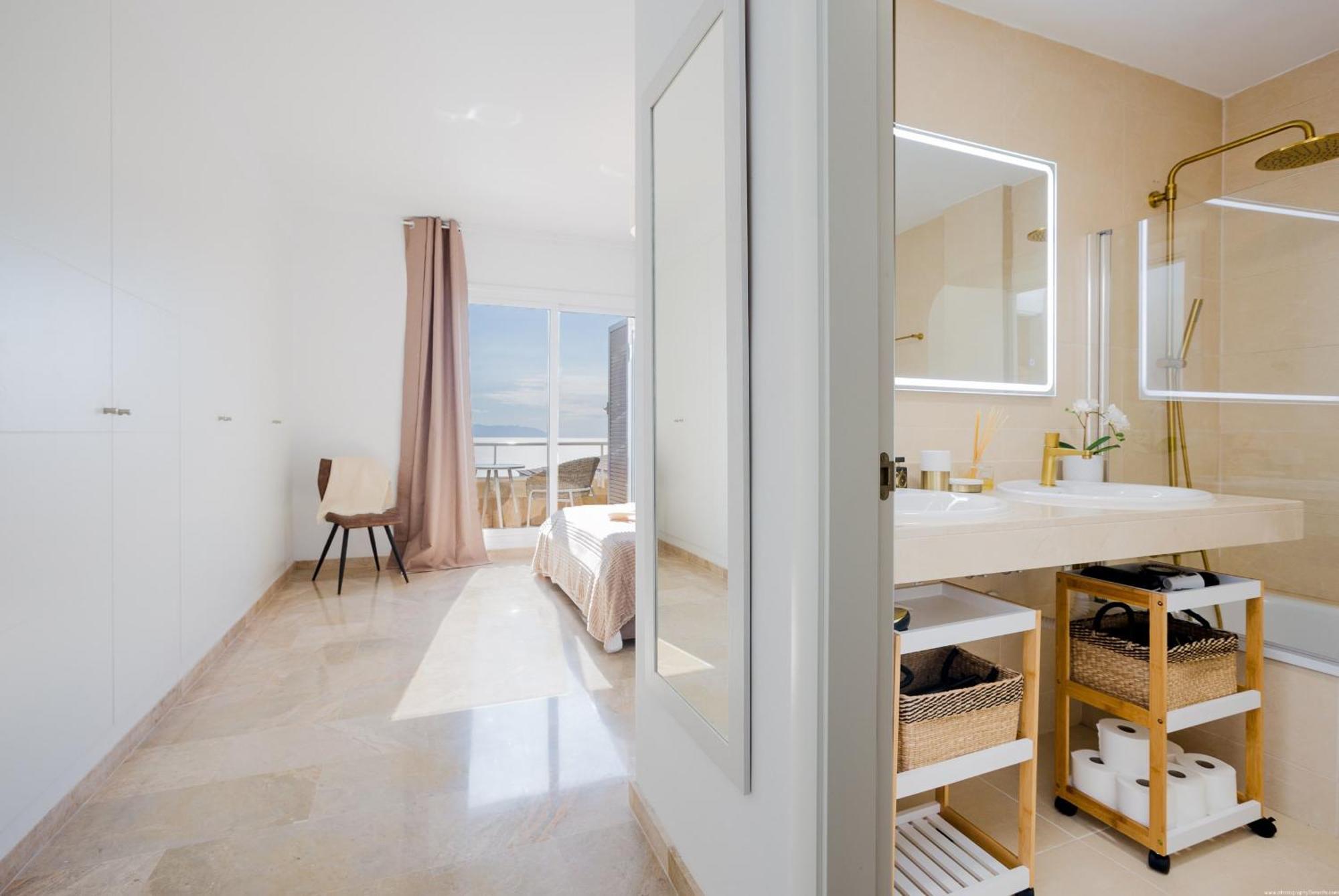 Modern Cozy And Peaceful Holiday Oasis Пуэрто-де-Сантьяго Экстерьер фото